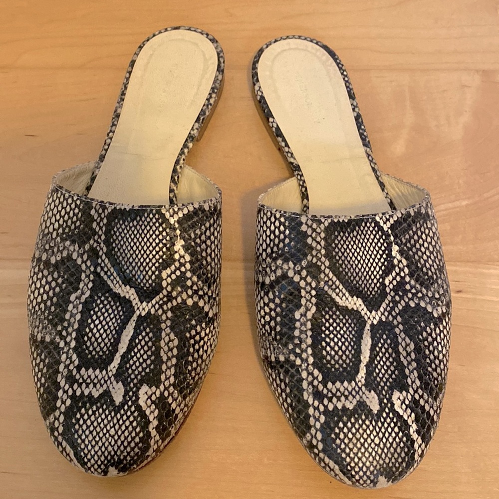 Emerson Fry Cobra Slides (size 38)